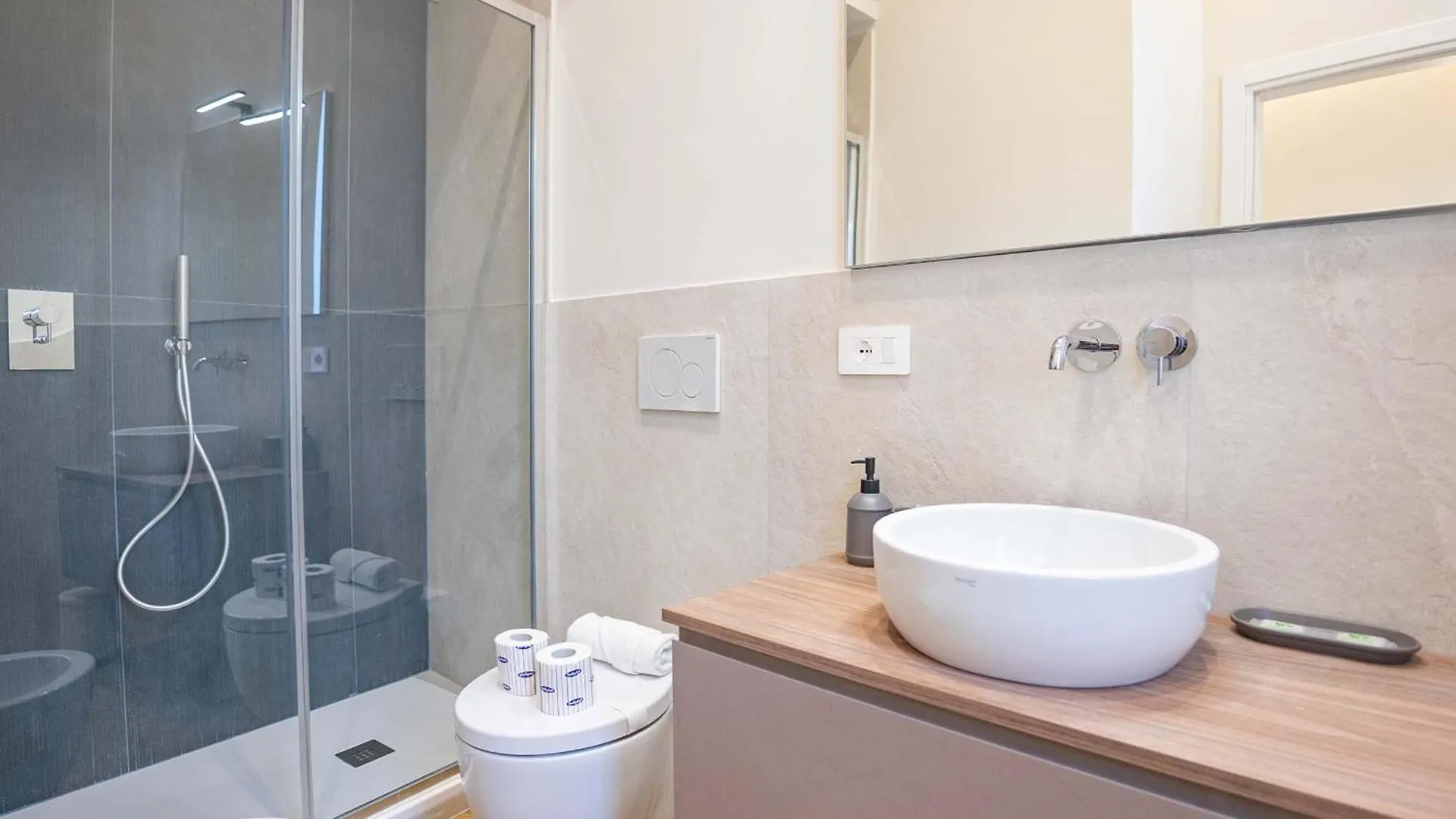 Mazzini Stylish Apartments Rome 0*,